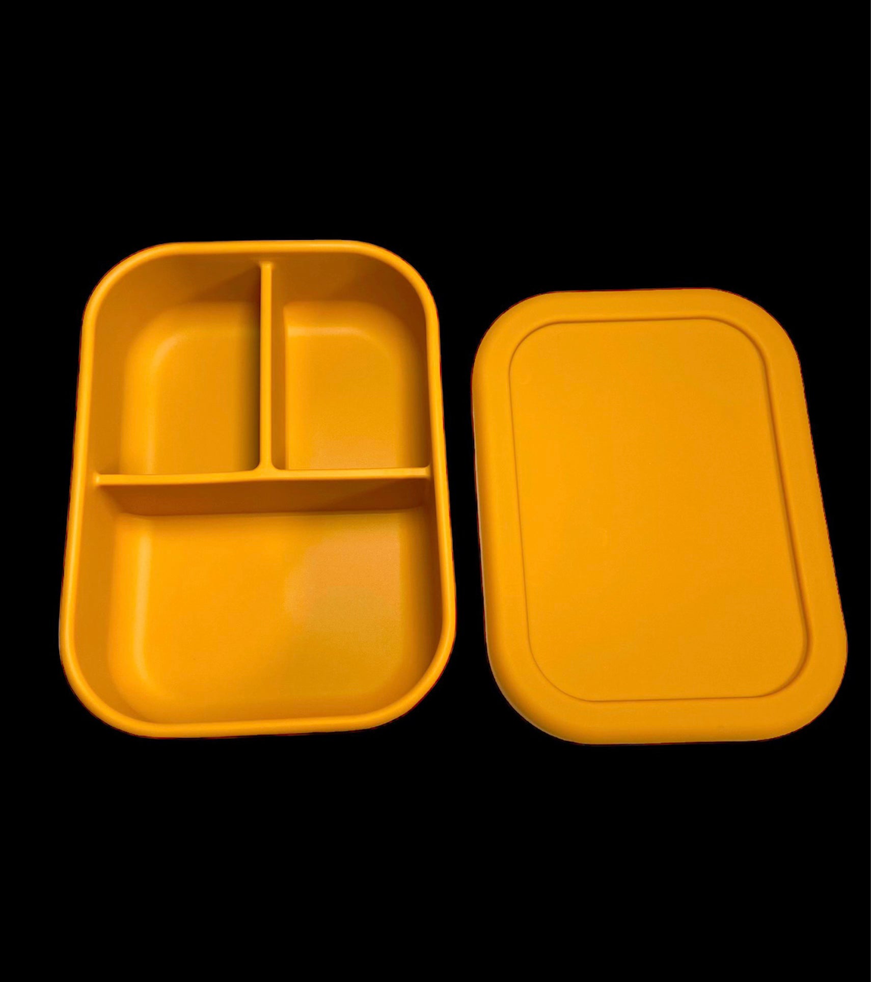 1pc Yellow Silicone Portable Sandwich Bread Storage Bento Box With Hang  Hole